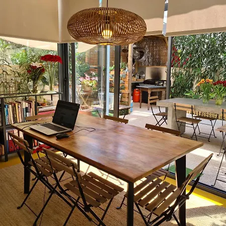 Alto De Santo Amaro Terrace Apartment Lisbon
